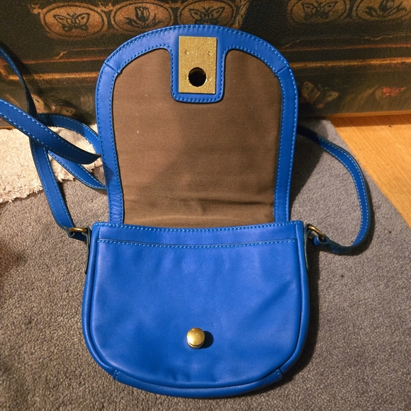 Blue Leather Crossbody Bag - Picture 3 of 6